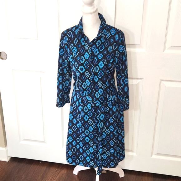 ANN TAYLOR EST 1954 SHIRT DRESS.       SIZE M PETITE BUTTON DOWN CLOSURE - Picture 3 of 11